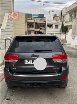 جیپ گراند شیرۆکی